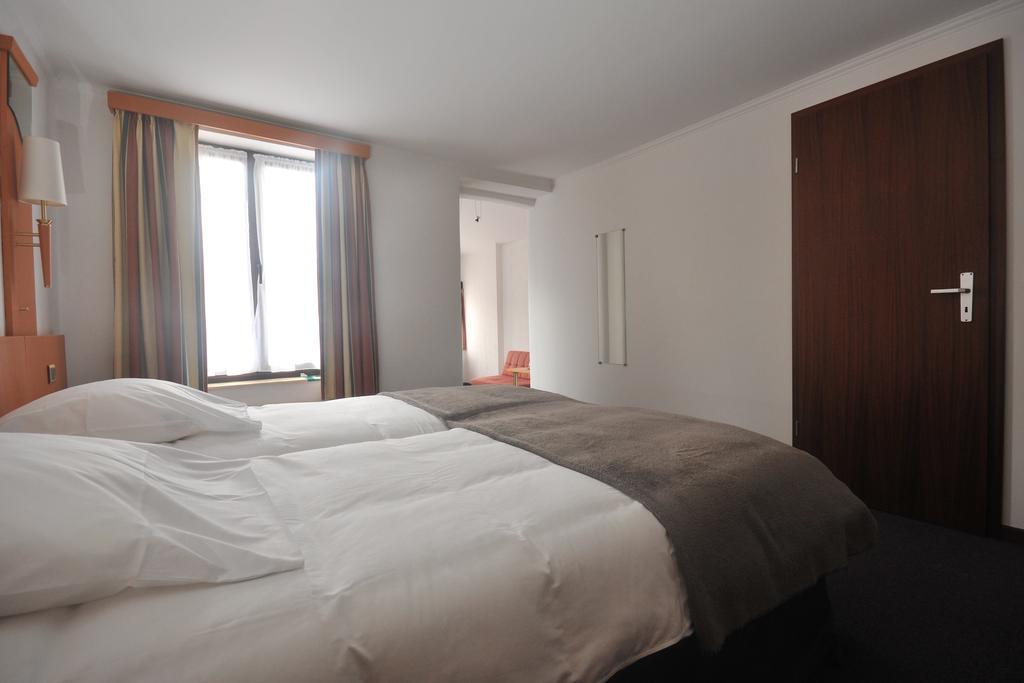 טהאו Hotel Du Perron חדר תמונה
